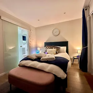 https://apt-tucktonia-retreat.bournemouth-hotels.org